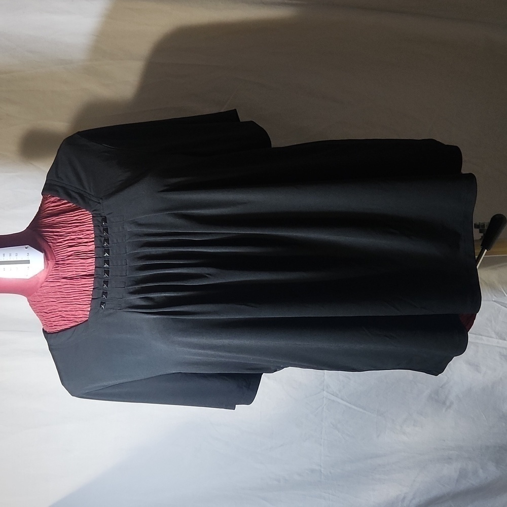 Maggie Barnes SZ 2X Top